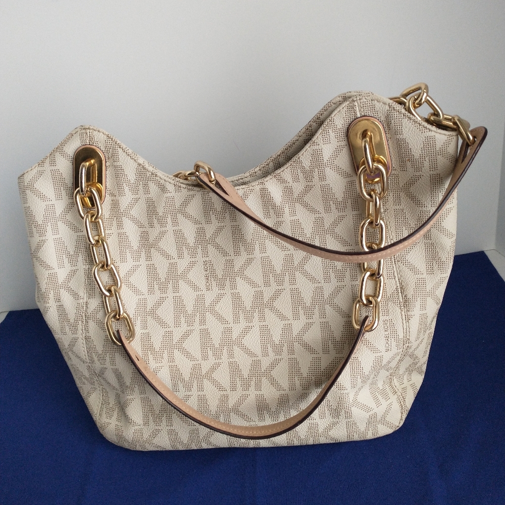 KORS Michael Kors Shoulder Bag EUC